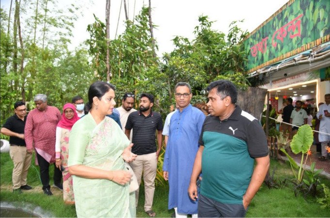 প্রকৃতির ভারসাম্য বজায় রাখতে সবাইকে বেশি করে বৃক্ষরোপণ করতে হবে      -- পরিবেশ ও বন উপদেষ্টা
