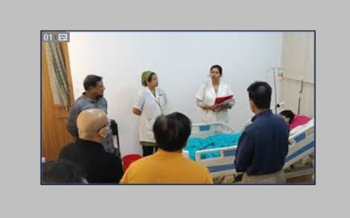 বুয়েট শিক্ষার্থী শাদিদের চিকিৎসার খোঁজখবর নিয়েছেন প্রধান উপদেষ্টার দুই প্রতিনিধি