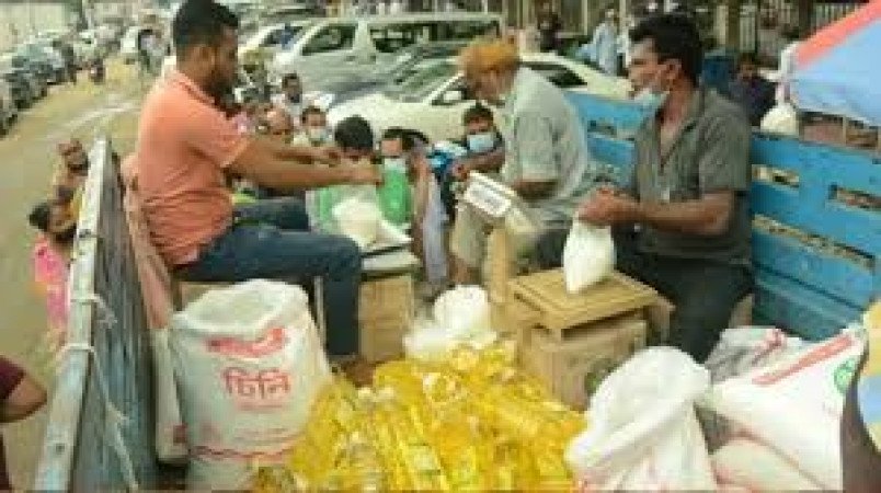 স্মার্ট কার্ডধারীর পাশাপাশি ট্রাক প্রতি ৫০০ জনের নিকট টিসিবির পণ্য বিক্রয় কার্যক্রম শুরু আগামীকাল