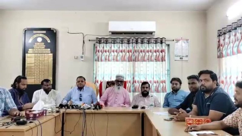 সোনামসজি স্থলবন্দরে পেঁয়াজ আমদানিতে সিন্ডিকেট আশঙ্কা, আইপি উন্মুক্তের দাবি