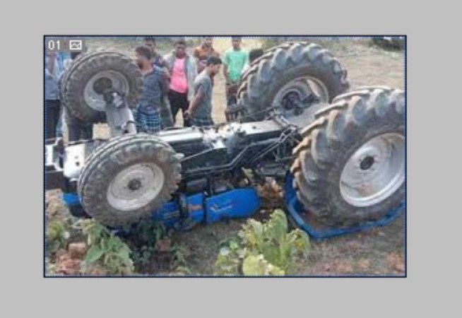 চাঁপাইনবাবগঞ্জে ট্রাক্টর উল্টে চালক নিহত