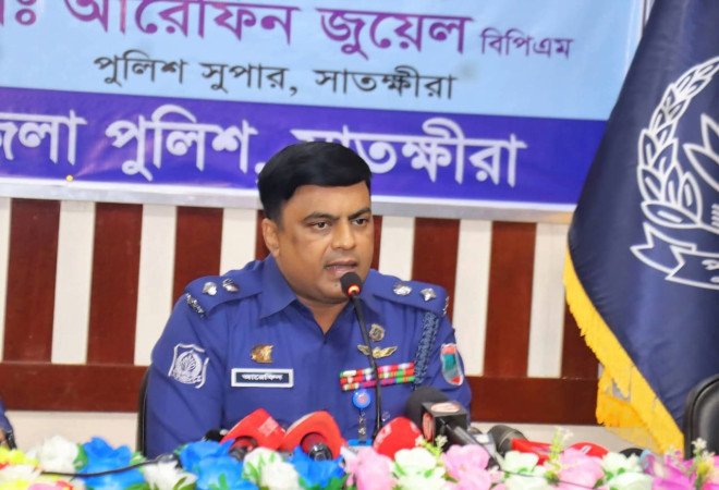 সাতক্ষীরায় সাংবাদিকদের সঙ্গে নবাগত পুলিশ সুপারের মতবিনিময় সভা