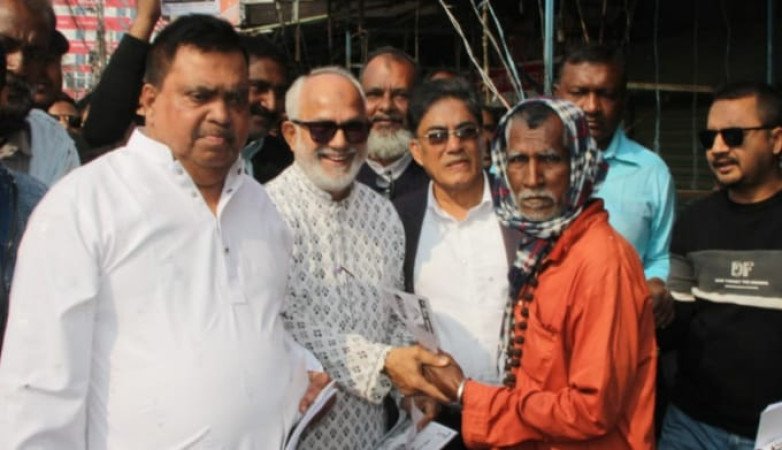 খুলনাকে ব্যবসাবান্ধব নগরী গড়ার অঙ্গীকার ; মঞ্জুর