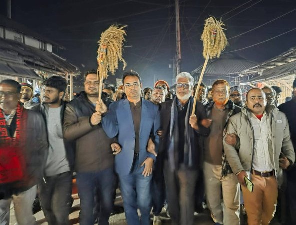 সুন্দরগঞ্জের পাঁচপীরে বিএনপির নির্বাচনী বিশাল মিছিল ও গনসংযোগ অনুষ্ঠিত