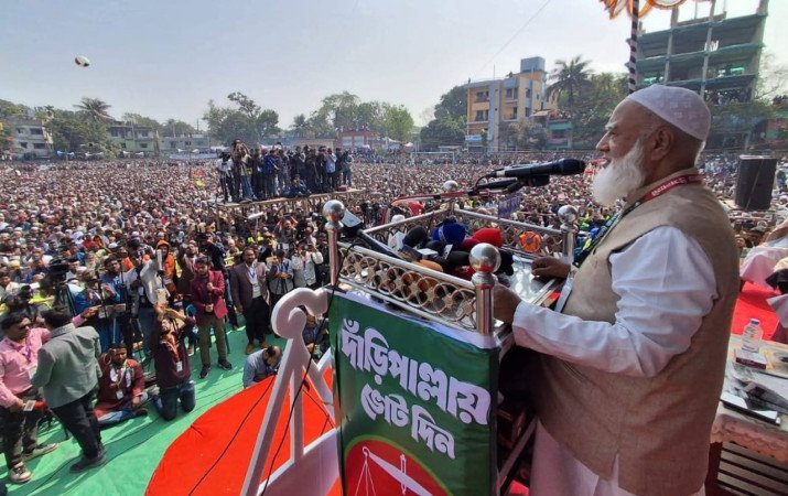 বিজয়ী হলে সর্বপ্রথম চাঁদাবাজি ও সিন্ডিকেটের বিরুদ্ধে অভিযান: সাতক্ষীরার জনসভায় জামায়াত আমীর