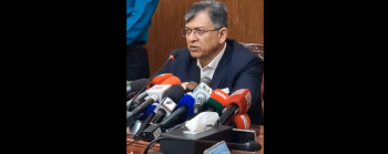 স্বরাষ্ট্রমন্ত্রী মন্ত্রণালয়ের সম্মেলন কক্ষে সমসাময়িক বিষয়ে সাংবাদিকদের ব্রিফ করেন